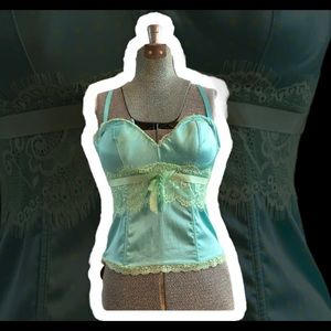 bustier